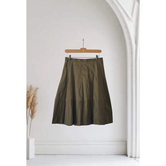 Ann Taylor Dark Green Poplin Pleated Skirt Size 2 - Picture 1 of 6